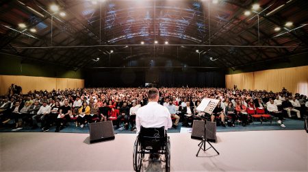 Tomáš Masaryk ako speaker. (Foto – archív T. M)