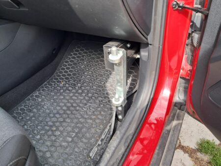 Kia Stonic s presadacím zariadením stĺpik